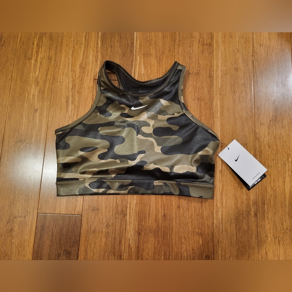 Nike Dri-Fit swoosh bra NWT medium